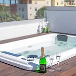 Crystal Bay Vila